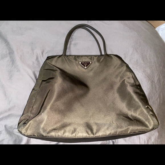 PRADA NYLON - SHOULDER BAG - Picture 1 of 6